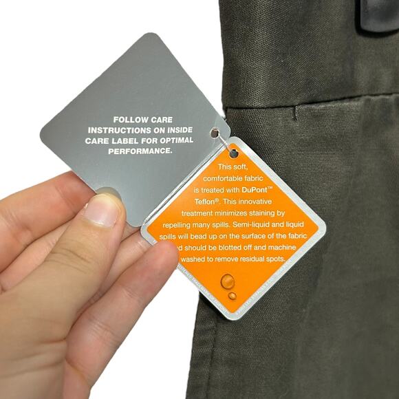 Dockers Relaxed Chino Pants NWT Men's Sz 30x30 Gray-Green Khaki Stain Defender - Picture 5 of 9